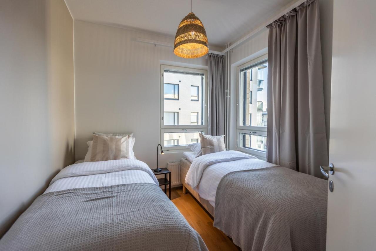 Quality Suite With Sauna - 2 Bedrooms - Brand New 2022 ロヴァニエミ エクステリア 写真